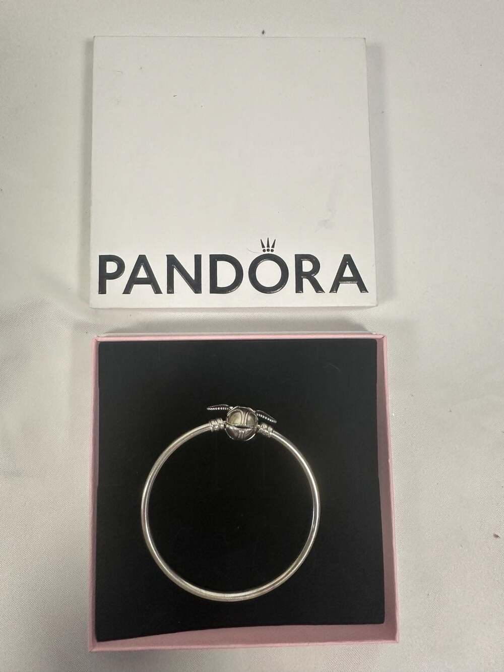 Pandora x Harry Potter Gold Snitch Bracelet with Charms Like new size 6.5"